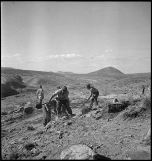 NZ engineers working on the route between Tahuna and Azizia, Libya, World War II - Photograph taken by H Paton