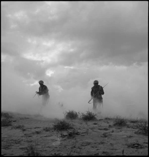 Maori Infantry advances in the Western Desert, World War II
