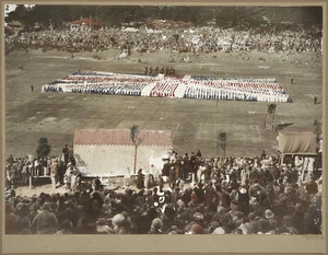 Crown Studios (Wellington) :Photograph of display at Newtown Park during 1927 royal tour