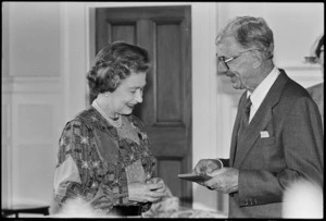 Allen Curnow with Queen Elizabeth II - Photograph taken by Jon Hargest