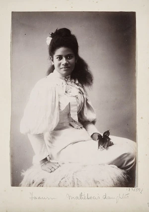 Sa'o tama'ita'i Fa'amu, daughter of Malietoa Laupepa