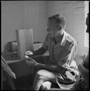 Drawing the ballot for the Ruapehu draft of the NZ Leave Scheme, Maadi, Egypt - Photograph taken by Harold Gear Paton