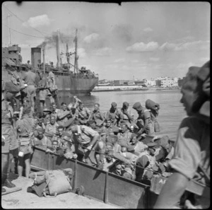 Main body of New Zealand troops ferried ashore at Taranto, Italy, during World War II - Photograph taken by W A Brodie