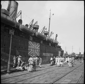 Shipside scene at Alexandria during the arrival of repatriated Allied POWs, World War II - Photograph taken by George Robert Bull
