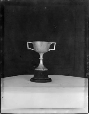 Unidentified miniature cup included in 2 NZEF collection of cups