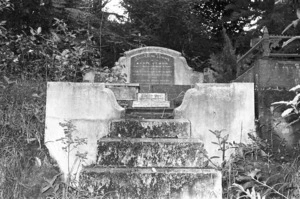 The grave of Mary A Coy, William McKee, Irene Ruby Hobbs, Audrey Joy Thompson and the Clark family, plot 106.R, Sydney Street Cemetery.