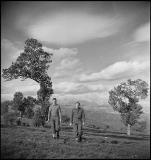 NZ soldiers, S Tanner and K G Brown, with Appennines in the background, Italy, World War II - Photograph taken by George Kaye