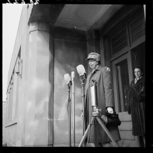 Eleanor Roosevelt broadcasting on her arrival in New Zealand