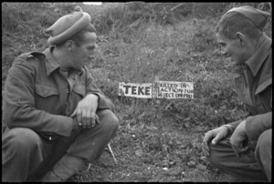 Grave of Teke, mascot of the NZ Divisional Provost, in Italy, World War II - Photograph taken by George Kaye
