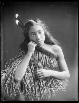Unidentified Maori girl, Wanganui region - Photograph taken by Frank J Denton