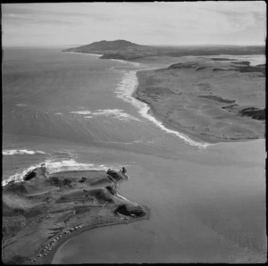 Harbour entrance, Kawhia