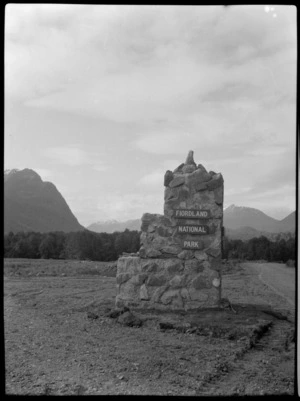 Fiordland National Park stone monument at the entrance to Eglinton Valley, Southland