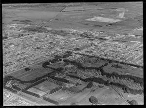 Invercargill showing Queens Park and airport under construction