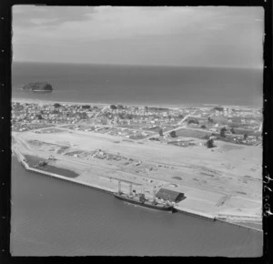 Mt Maunganui Wharf, Tauranga