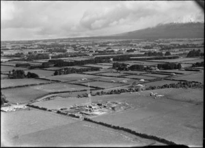 Kapuni oil wells