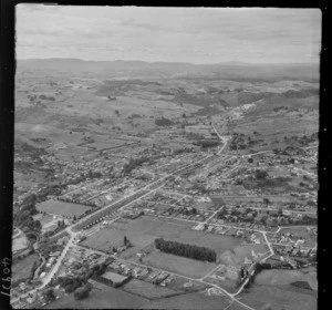 Te Kuiti, includes farmland, township, housing and roads