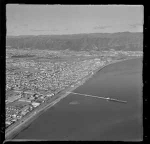 The suburb of Petone with Petone Beach and wharf in foreground on Wellington Harbour, Hutt Valley, Wellington Region