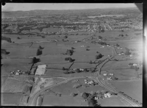 The Great South Motorway junction at Redoubt Road with farmland, Manukau, Auckland