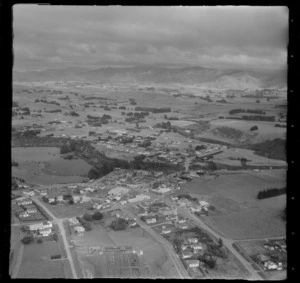 Eketehuna, farmland, township and housing