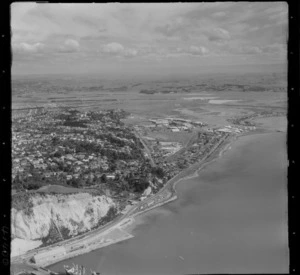 Napier, Hawkes Bay, includes shoreline, housing and industrial area