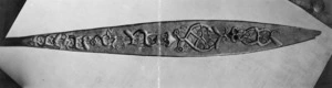 Hoe, a Maori canoe paddle, an example of Taranaki carving