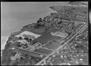 Takapuna, Auckland, includes housing, school and beach