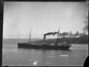 Ship Wimmera, Wellington Harbour - Photographer probably David James Aldersley