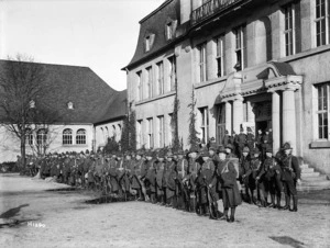 World War I soldiers about to leave from a New Zealand Reception camp in Opladen, Germany