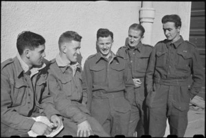 Group of patients at 2 NZ General Hospital, Caserta, Italy, World War II - Photograph taken by George Bull