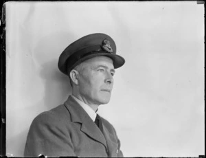 Portrait of Flight Lieutenant Fred MacDonald, of Modelair and Auckland Gliding Club