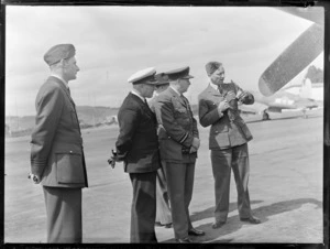 RNZAF Squadron Leader de Willimoff, DFC, with Commodore Dowling and Wing Commander R Webb, RNZAF Station, Whenuapai, Auckland