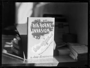 View of the book 'Airborne Invasion - The Story of the Battle of Crete' by John Hetherington