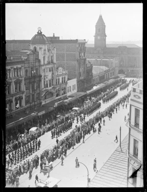 14th Squadron marching in Queen Street, Auckland prior to embarkation for Japan