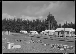 Construction of houses, Kaingaroa Plain State Forest - Photograph taken by Edward Percival Christensen