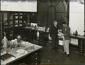 Professor Geoffrey S Peren and Mr R Waters in a laboratory, Massey University