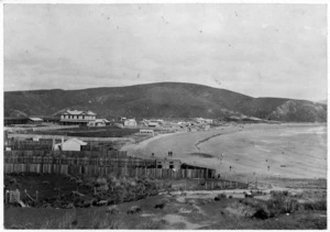 Plimmerton Beach and houses