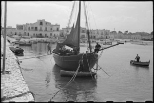 Yugoslav cutter used by 1 NZ Convalescent Depot patients for recreation, Santo Spirito, Italy, World War II - Photograph taken by George Bull