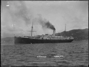 Ship Ruahine, Wellington Harbour - Photograph taken by David James Aldersley