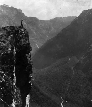 View from McKinnon Pass, Milford Track