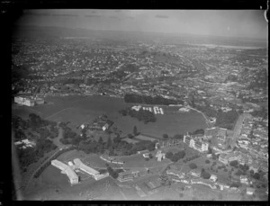 A view of Auckland Public Hospital, showing Auckland War Memorial Museum on the left, Auckland