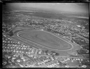 Ellerslie Racecourse, Auckland, including surrounding area