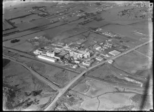 View of the Te Papapa Fertiliser Works, Onehunga, Auckland City