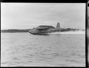 Short Tasman Aircraft (flying boat), Tasman Empire Airways