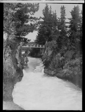 Bridge over Waikato River, above Huka Falls, Taupo