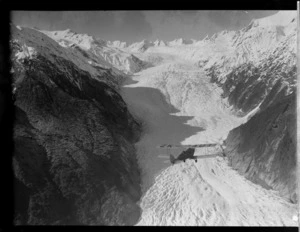 Plane flying over Franz Josef Glacier