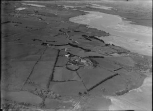 Glendowie, Auckland City, aerial view of Kerridge family home with tennis courts and ornamental gardens, West Tamaki Road