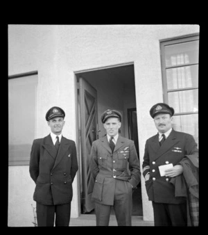 BOAC (British Overseas Airways Corporation) personnel, TEA base, Auckland,