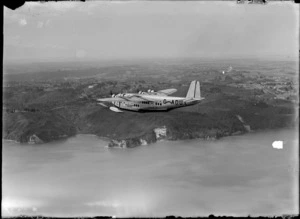 Centaurus (flying boat), Imperial Airways London, flying over Auckland