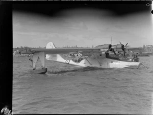 Flying boat, Consolidated Catalina, Mechanics Bay, Auckland
