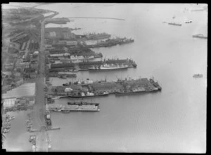 Auckland harbour, showing shipping